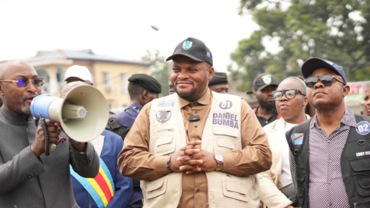 Social — Daniel Bumba lance la campagne "Tosa Ba Tosa Yo" à Kinshasa