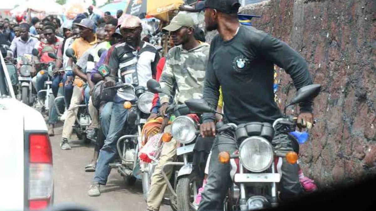 Social — Kinshasa : nouvelles régulations pour les taxis-motos et tricycles